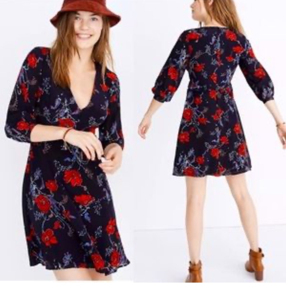 Madewell
Silk Ruffle-Waist Dress in Windblown Poppies